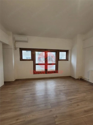 Spatii Comerciale de inchiriat - Intersectie Delfinariu - imagine 2