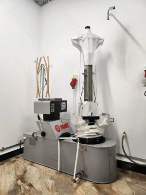 Manechin universal pentru călcat haine