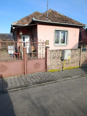 Vând casă în Luduș  - imagine 2