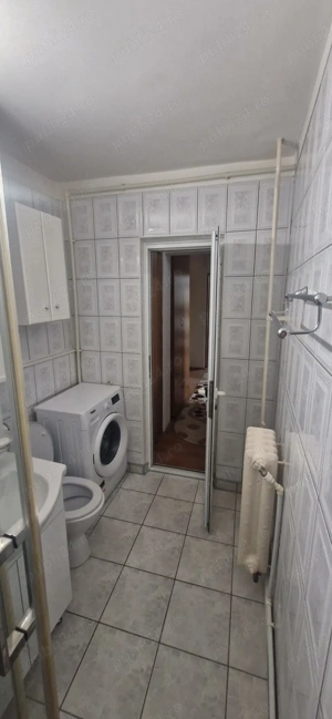 Vand apartament 2 camere in centrul oraşului Slobozia - imagine 8