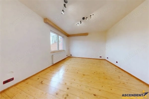 Volum arhitectural remarcabil:Sediu firma, Clinica,Investitie,Rezidenta,Centru Civic,Brasov - LIVE - - imagine 11