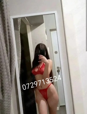 Puștoaică Sexy-Singurica în Locație!  - imagine 3