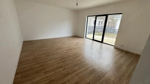 Casă de vânzare în Bascov   locație excelentă, aproape de toate! - imagine 4