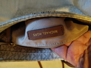 Michael Kors geantă  crossbody  bej cu Mk originală 