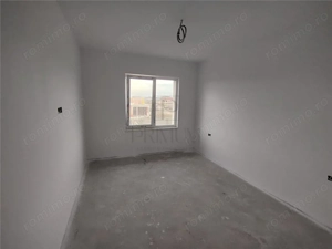 Duplex despartit prin camera tehnica - teren generos - personalizare interiora - imagine 7