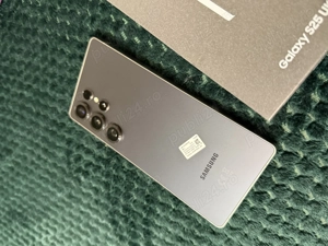 Vând Samsung S25 ULTRA Impecabil  - imagine 3