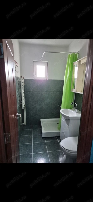 Inchiriez garsoniera la mansardă, zona Marinarul, 26 mp - imagine 4