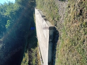 Teren intravilan cu fundatie ptr casa 400m2 