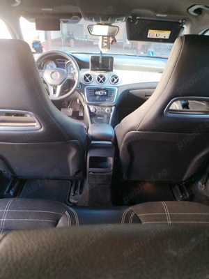 Mercedes Benz.GLA.2.2