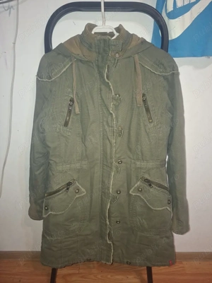 Geacă blug groasă marca Blind Date Causal,mărimea M 