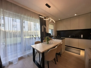 RECORD PARK! Apartament superfinisat cu gradina proprie!