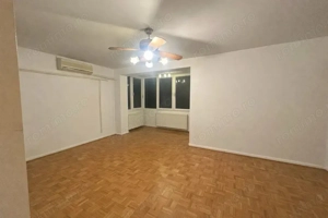 Tudor - Vanzare apartament 3 camere - Str. Moldovei - imagine 2