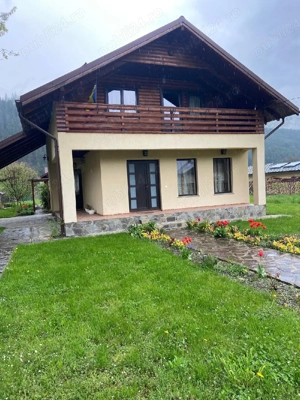 Proprietar ,Vand Vila linga Durau ,2200 mp teren ,129.000 Euro neg  - imagine 20