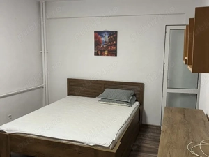 garsoniera obor-metrou 3 minute