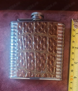 Sticla De Buzunar , din Inox , Imitatie Piele Crocodil 