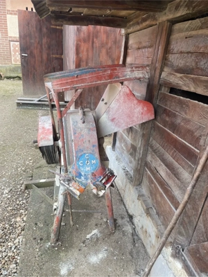 moara macinat cereale.macina stiuleti lucerna etc