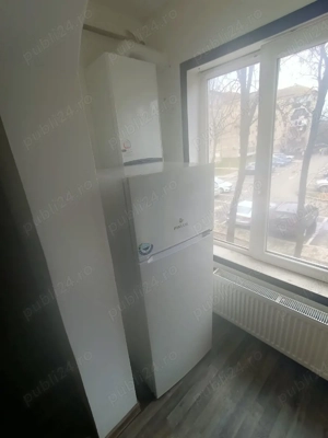 Lipovei,1 km si ceva de Mall,Cu Centrală Proprie,Decomandat,Etaj 1,Liber,300 E - imagine 7