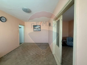 Apartament cu 2 camere de vânzare în zona Valea Rosie - imagine 3