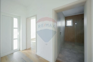 Casă pe nivel de vânzare cu 3 dormitoare, 500 mp teren – Sântandrei - imagine 13