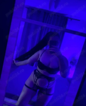 Fac deplasării la hotel sau te astept la mine în locație. 