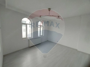 Spațiu de birouri central - Vilă 323 mp - Ideal sediu firmă / clinica - imagine 13