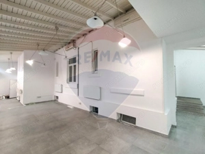 Spațiu de birouri central - Vilă 323 mp - Ideal sediu firmă / clinica - imagine 2