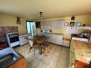 Casă la țară în comuna Laslea - imagine 5