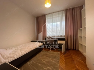 Apartament 3 camere, zona Podgoria - imagine 3