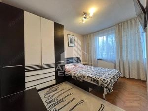 Apartament 3 camere, zona Podgoria - imagine 2