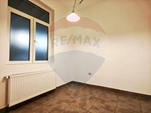 Casă / Vilă cu 6 camere de închiriat în zona Dacia - imagine 10