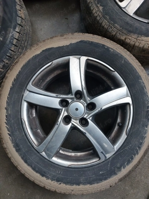 Jante aliaj Skoda Octavia 2 cu anvelope de vara pe 15