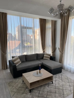 Inchiriez apartament 2 camere, decomandat, str. Dna. Stanca