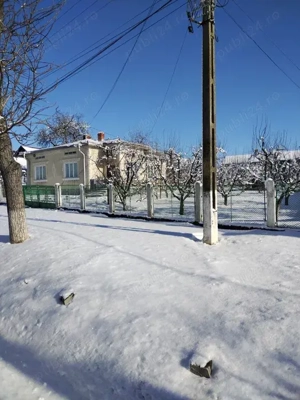 Casa de vânzare în Călinești, jud Botoșani - 5800 mp teren - imagine 8
