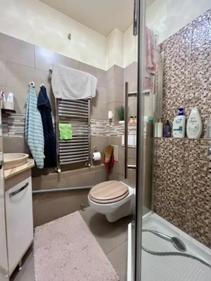  Apartament 3 camere, semidecomandat, 72mp, etaj 1/4 - Buziasului - imagine 8