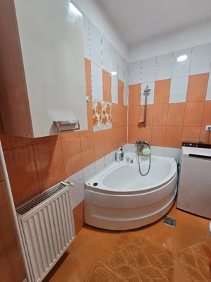 închiriez apartament zona facultatea de Nord - imagine 3