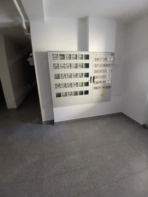 Vand garsoniera TG Jiu, etaj 2, bloc 2025 - imagine 2