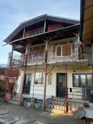 Vând două proprietăți în aceeași curte  - imagine 5