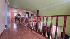 Casa individuala de vanzare 4 camere 159mpu teren liber 725mp Daia - imagine 5