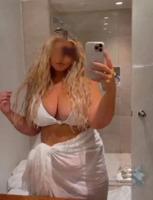 Mia,forme voluptoase noua in orasul tau