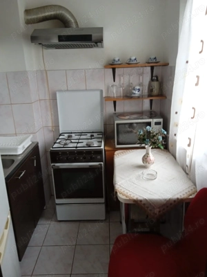 Inchirez ap cu 2 camere in Piata Doina - imagine 4