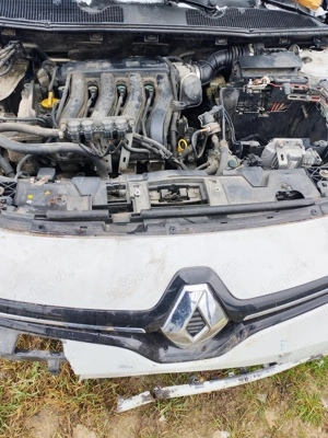Dezmembrez Renault Fluence 2013 1.6 Benzina - imagine 3