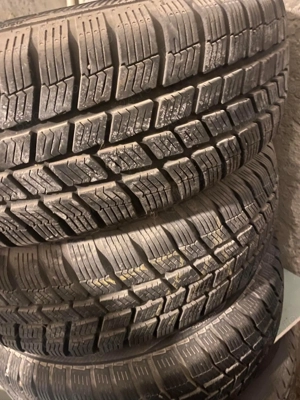 Vând cauciucuri cu jantă tablă Opel Corsa D - imagine 2