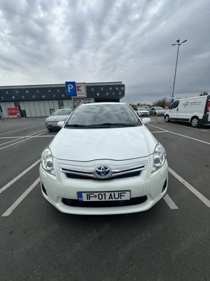 Toyota Auris Hybrid - imagine 8