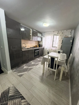 vand apartament
