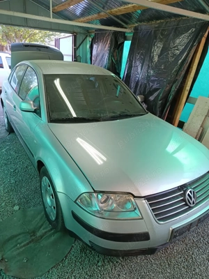 Dezmembrez autoturism 