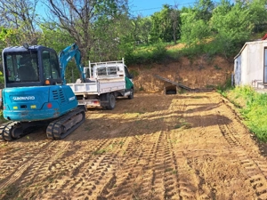 Închiriez miniexcavator de 2,7t cu servant plus basculanta de3,5t