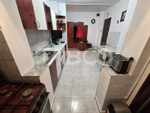 Apartament 2 camere decomandat balcon pivnita Terezian Sibiu - imagine 7