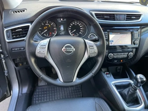 Nissan Qashqai Tekna 1.6 dCi 4x4 - imagine 4