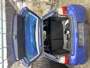 Dezmembrez golf 4 multe piese disponibile (bara spate stopuri si motorul nu mai sunt) in rest orice  - imagine 7