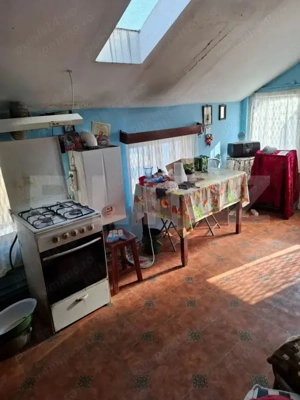 Casă de vânzare în Lipănești – teren 900 mp, 4 camere - imagine 13